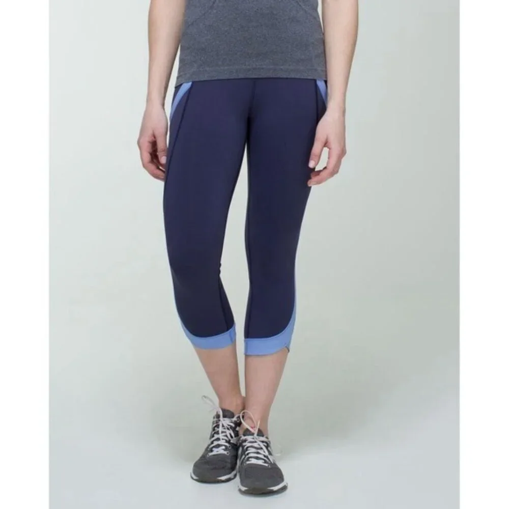 Lululemon Women's Leggings Size 4 Chase Me Crop II Cadet Blue Navy‎ Lullaby